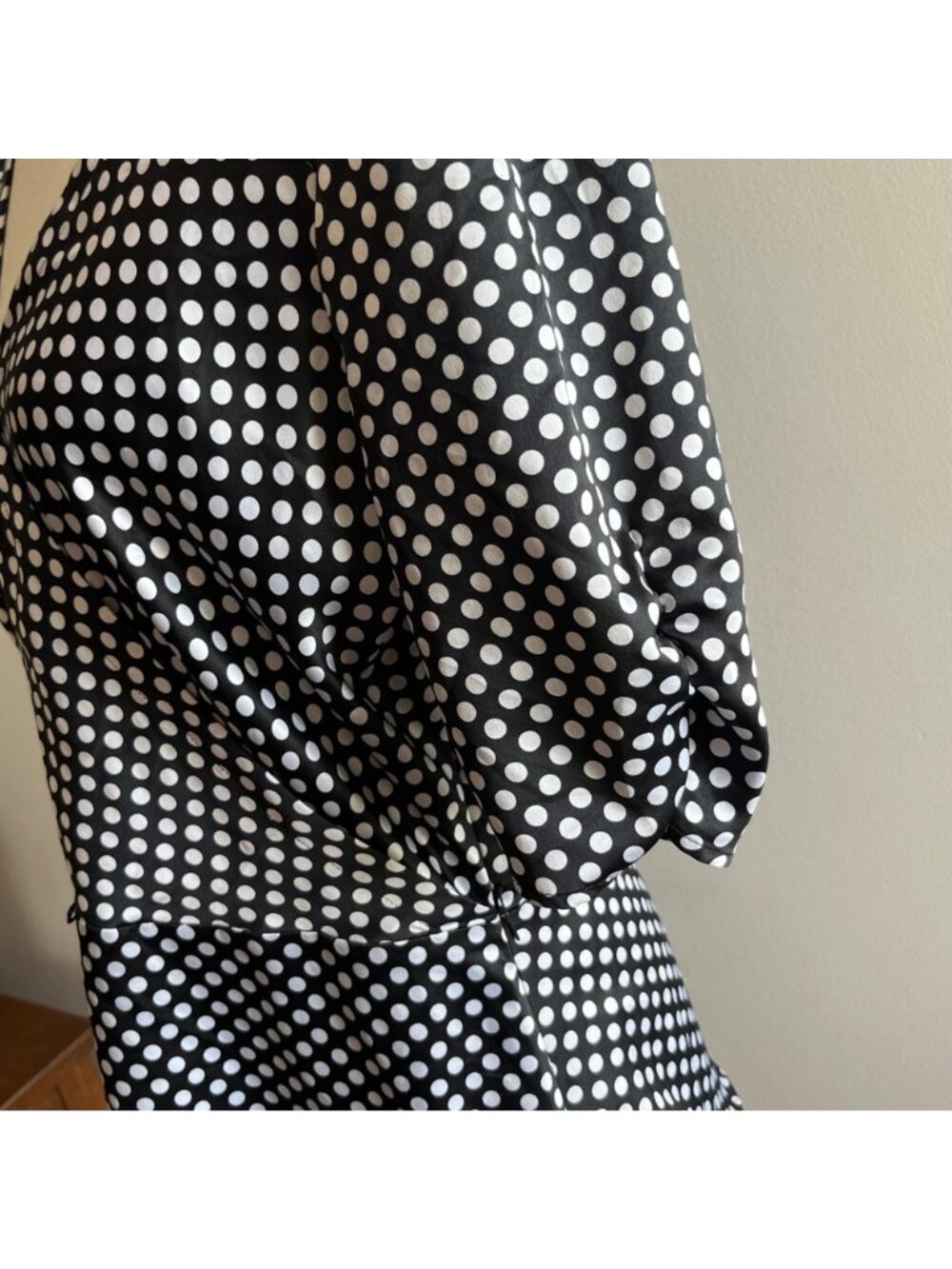 Mix It V-Neck Wrap Blouse Womens L Black Polka Dot - Picture 3 of 8